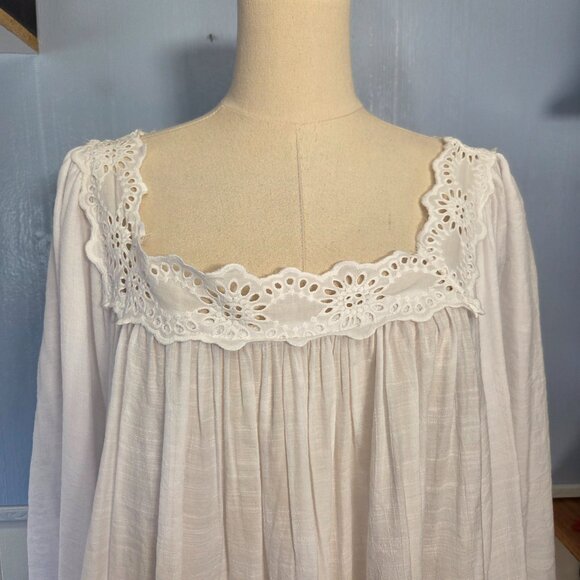 Cato 26/28 White Eyelet Square Neck Ruffle Flowy Balloon Sleeve Casual Blouse - Picture 2 of 11